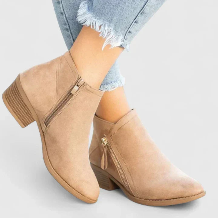 KAYLA – SOPHISTICATED BOOTS