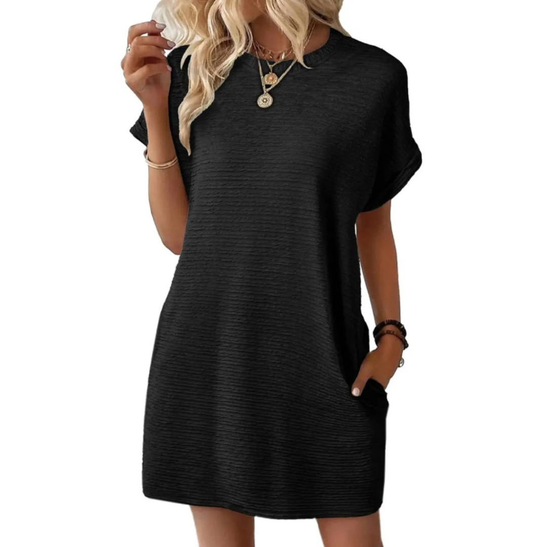 Evressa | Minimal Round Neck Dress
