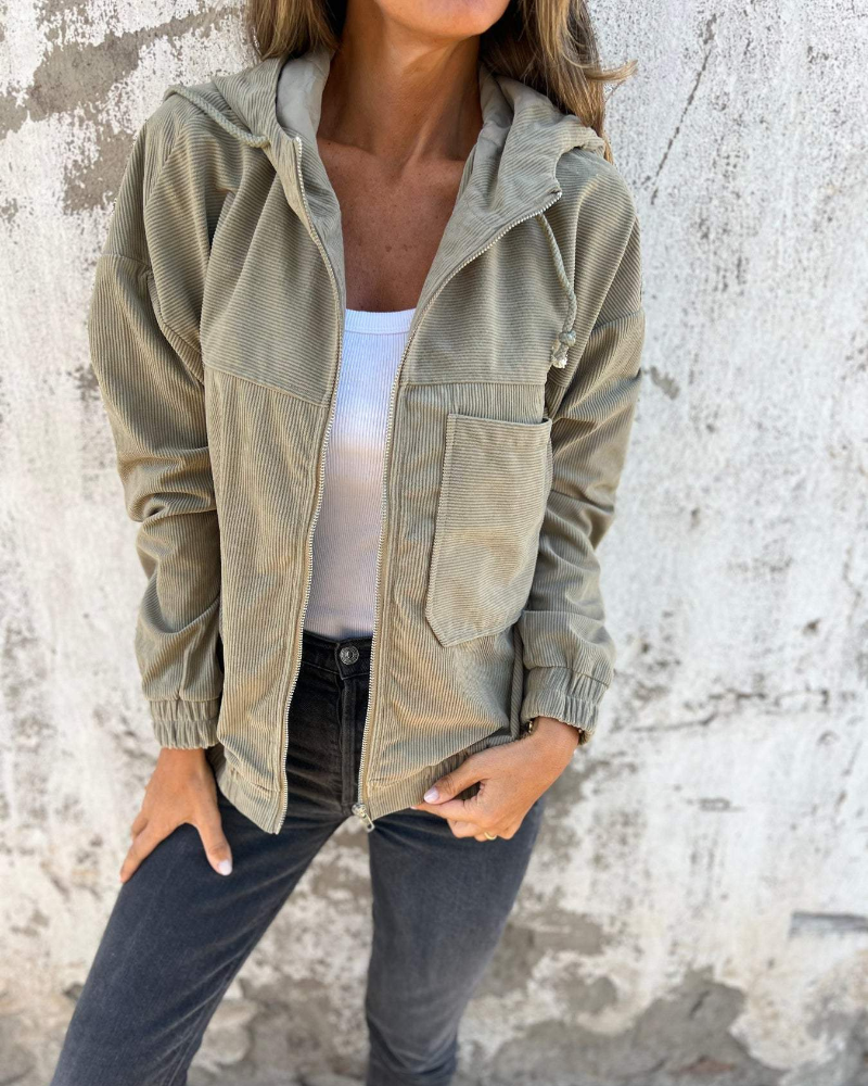 Ella | Hoodie 2