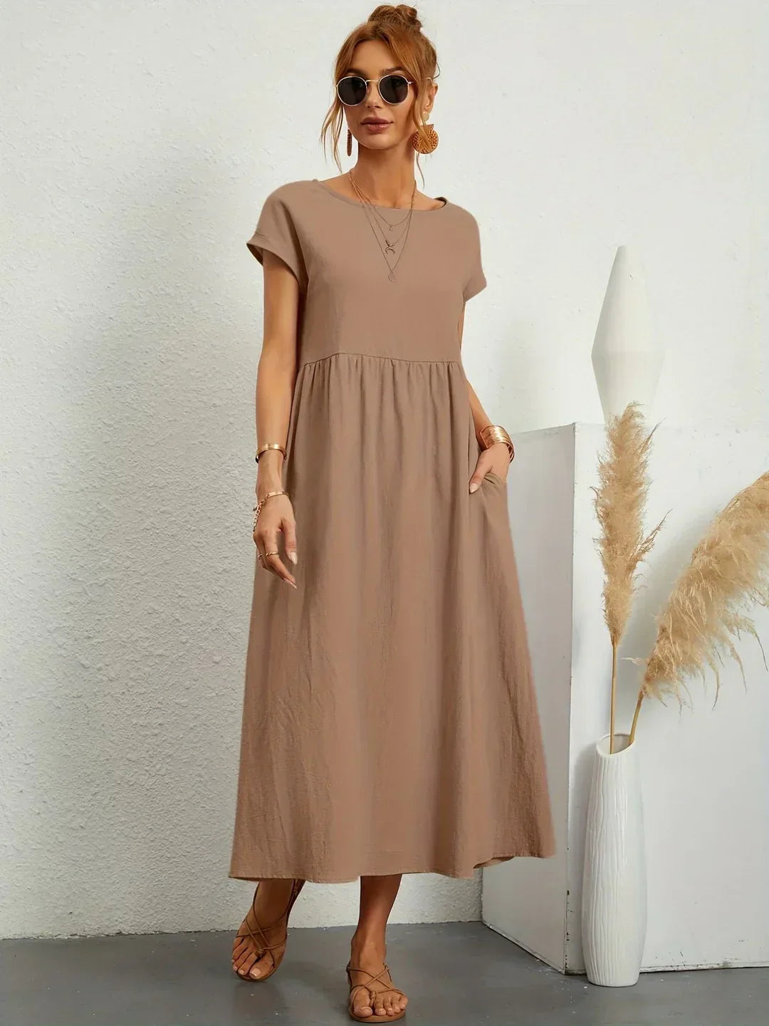 Gabriela™ | Flowing midi dress with timeless elegance 7