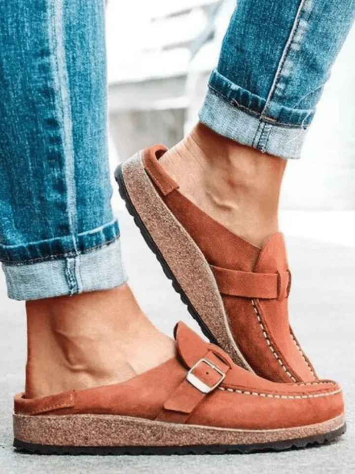 Valencia | Elegant Suede Clogs for Women