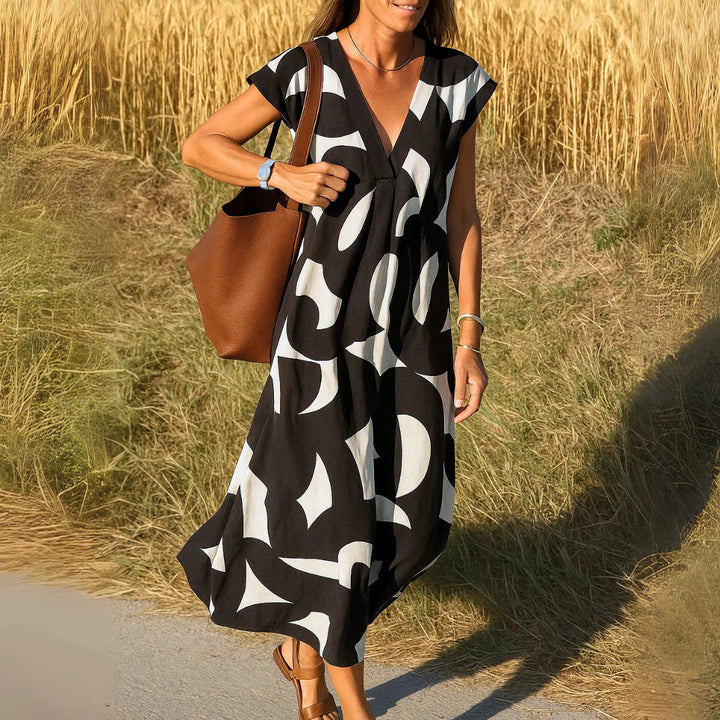 Valeria | Dress with openwork details 0