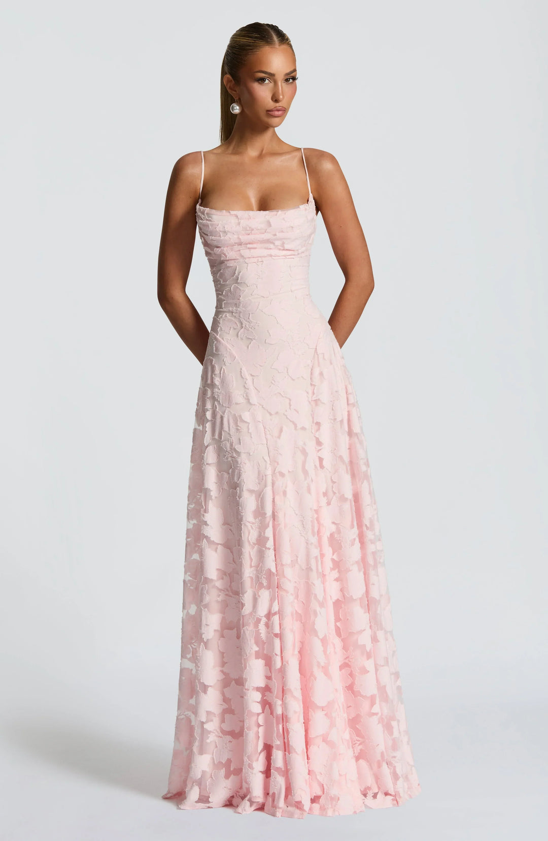 Melioraine | Elegant Flowing Maxi Dress